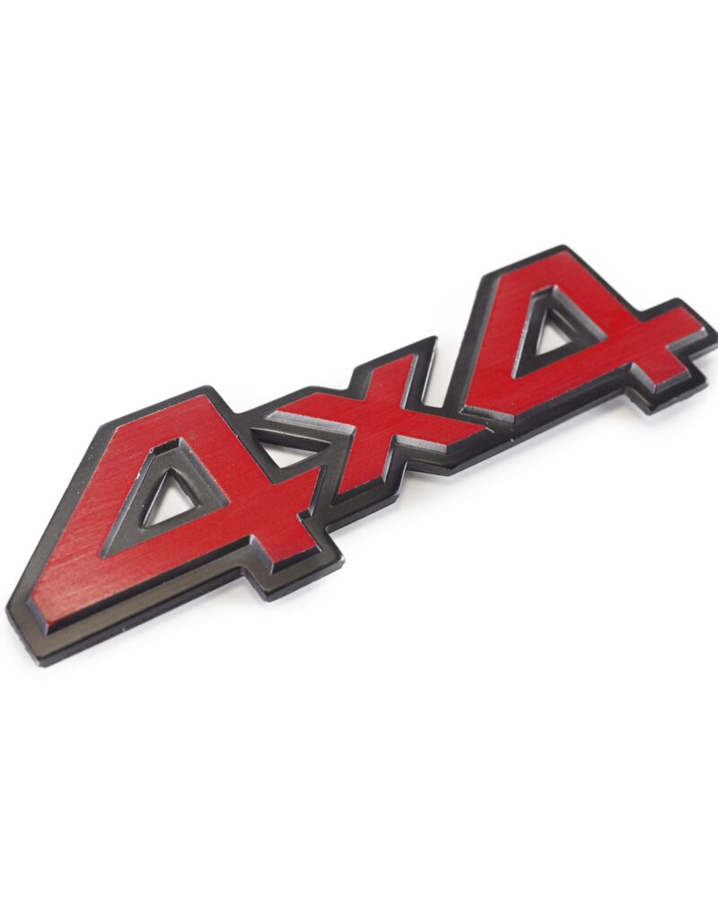 Kırmızı 4X4 Araç Arma Sticker / Metal 140 Mm X 42 Mm